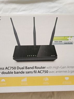 D-Link Amplifi AC750 DIR-819 Dual Band 5GHz & 2.4GHz Wireless Router - Black